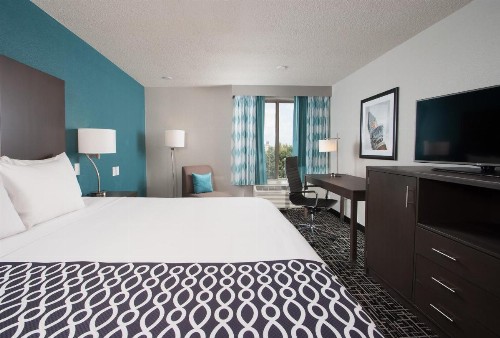 La Quinta by Wyndham Atlanta Airport North - image 40