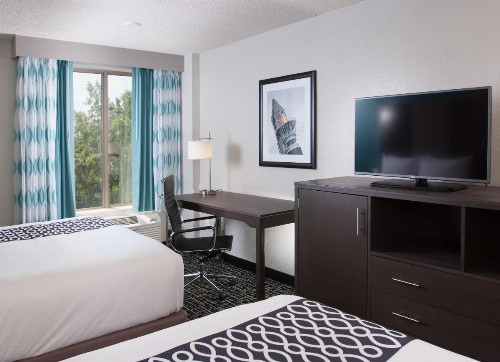 La Quinta by Wyndham Atlanta Airport North - image 42