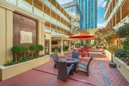 Inn at the Peachtrees Ascend Hotel Collection - image 14