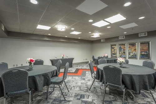 Inn at the Peachtrees Ascend Hotel Collection - image 20