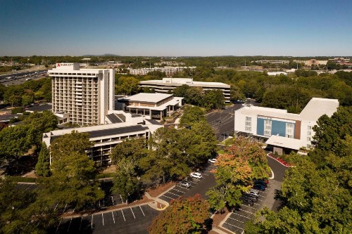 Atlanta Marriott Northwest at Galleria - image 1
