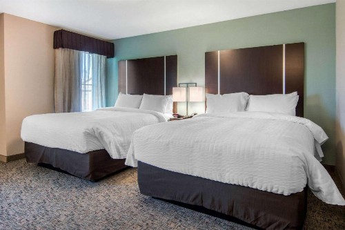 Clarion Inn & Suites Atlanta Downtown - image 29