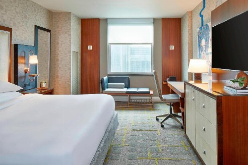 Renaissance Atlanta Midtown Hotel - image 12
