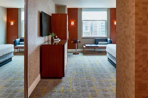 Renaissance Atlanta Midtown Hotel - image 17