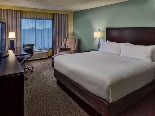 Sonesta Atlanta Airport North - image 25
