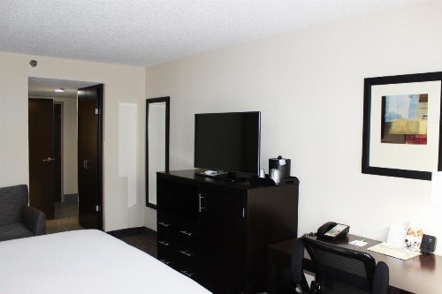 Holiday Inn Hotel Atlanta-Northlake an IHG Hotel - image 34