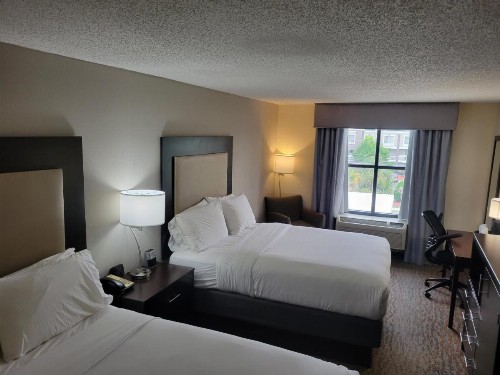Holiday Inn Hotel Atlanta-Northlake an IHG Hotel - image 7