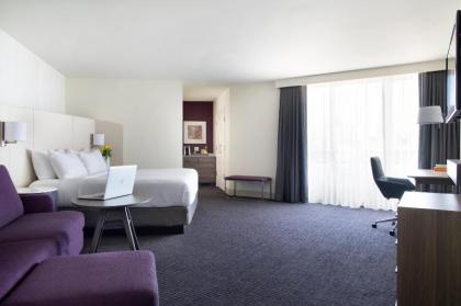 Crowne Plaza Hotel Atlanta Perimeter at Ravinia an IHG Hotel - image 11