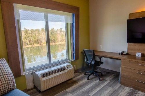 Holiday Inn Express Hotel & Suites Atlanta Airport West - Camp Creek - image 13