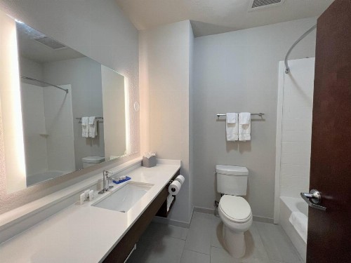 Holiday Inn Express Hotel & Suites Atlanta Airport West - Camp Creek - image 41