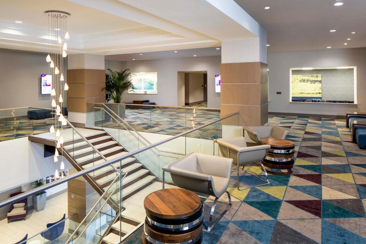 Crowne Plaza Atlanta Midtown an IHG Hotel - image 2