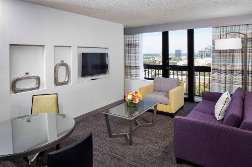 Crowne Plaza Atlanta Midtown an IHG Hotel - image 42