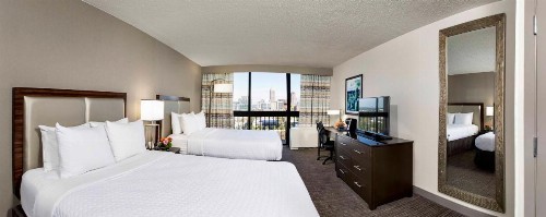 Crowne Plaza Atlanta Midtown an IHG Hotel - image 50