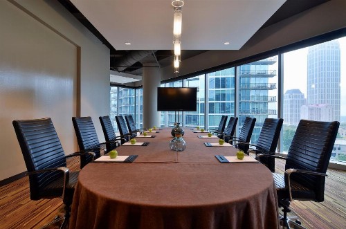 Loews Atlanta Hotel - image 32