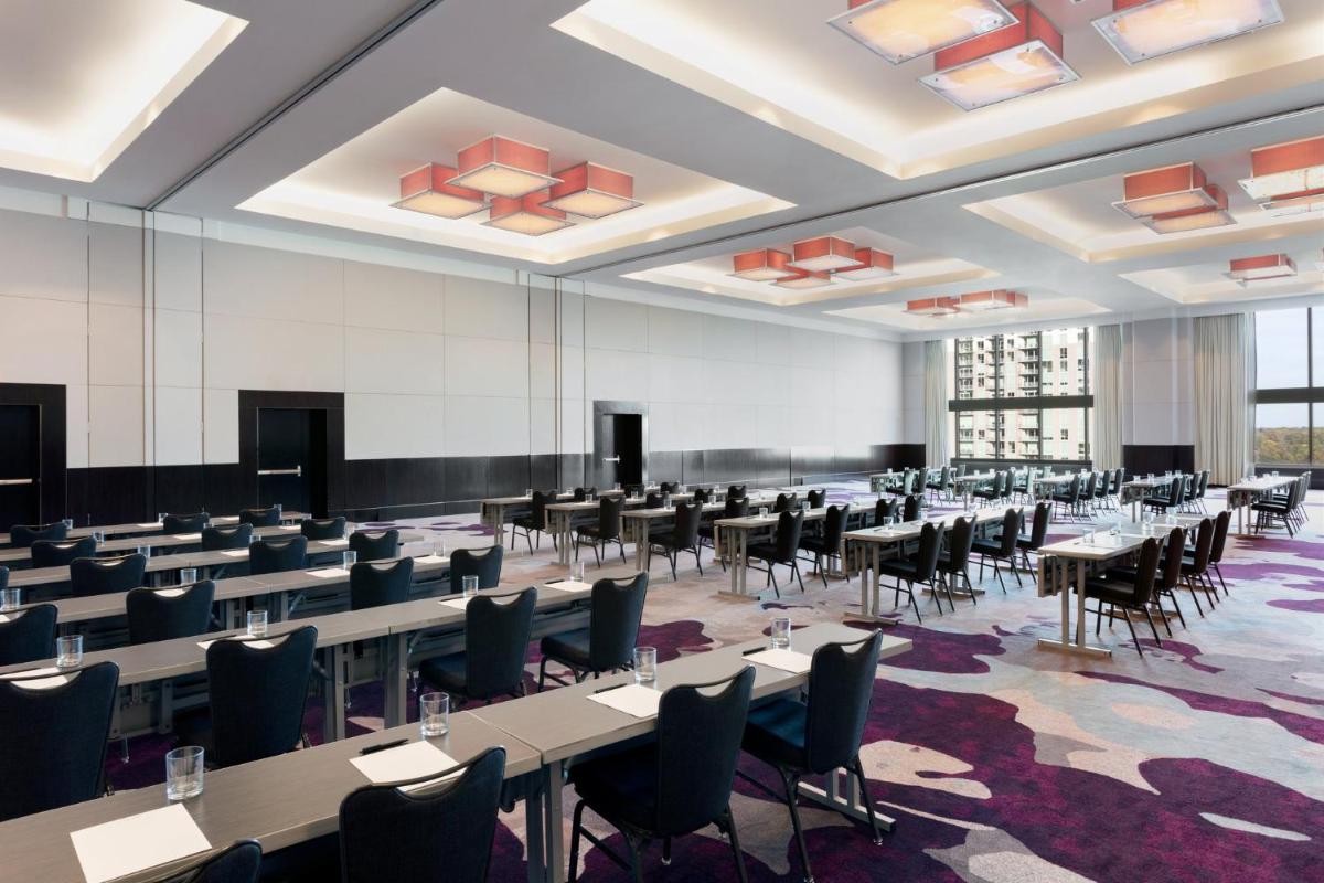 Loews Atlanta Hotel - image 6