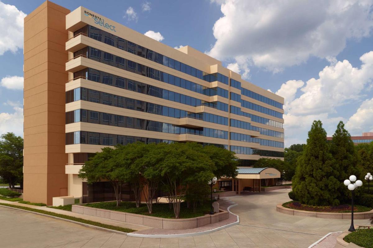 Sonesta Select Atlanta Cumberland