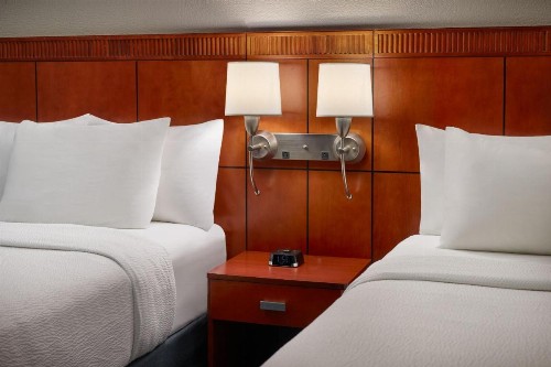Courtyard by Marriott Atlanta Executive Park/Emory - image 12