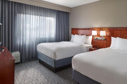 Courtyard by Marriott Atlanta Executive Park/Emory - image 17