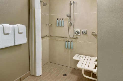 Courtyard by Marriott Atlanta Executive Park/Emory - image 6