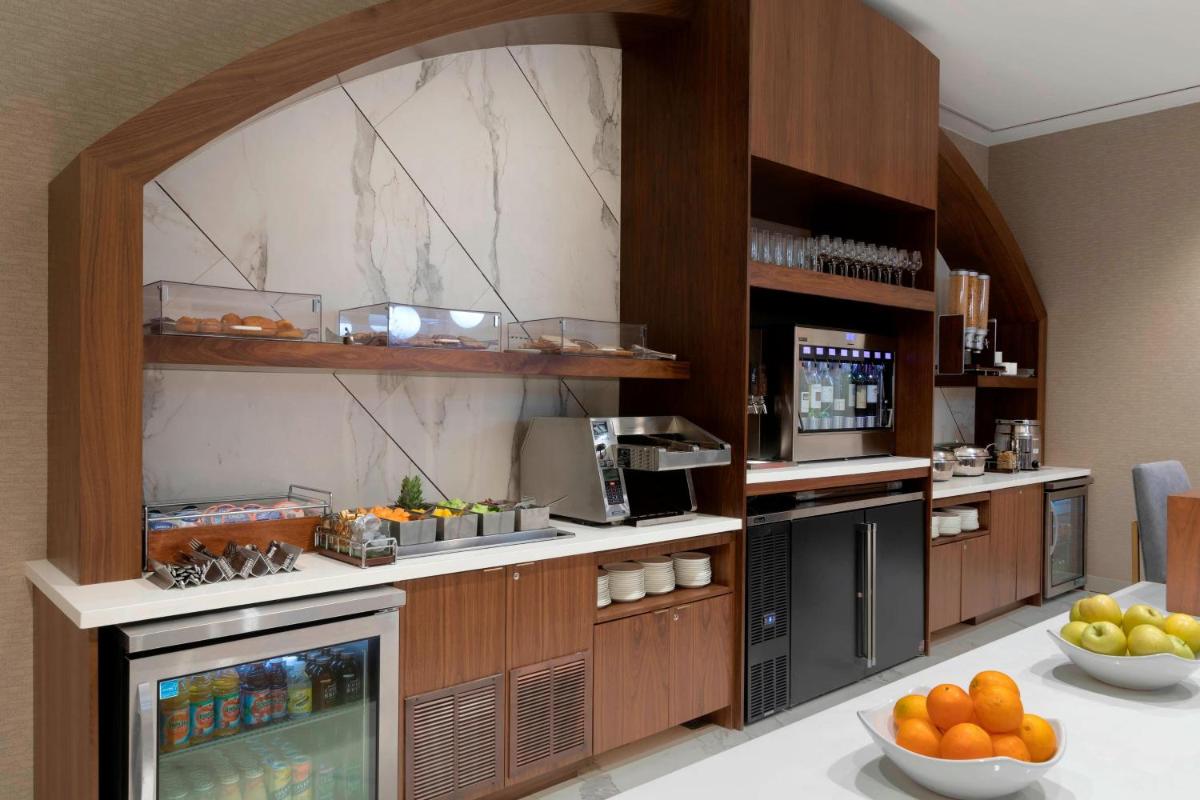 Atlanta Marriott Northeast/Emory Area - image 3