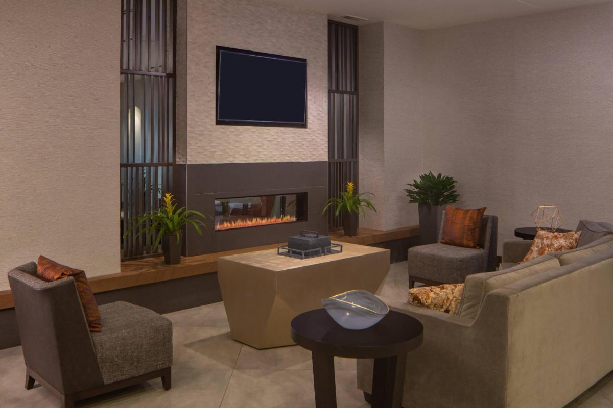 Atlanta Marriott Perimeter Center - image 6