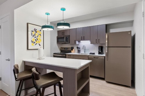 Hawthorn Suites by Wyndham Atlanta Perimeter Center - image 2