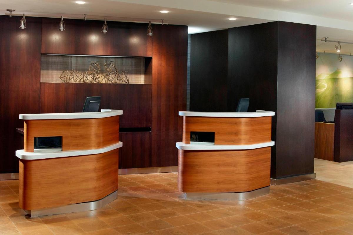 Courtyard by Marriott Perimeter Center - main image