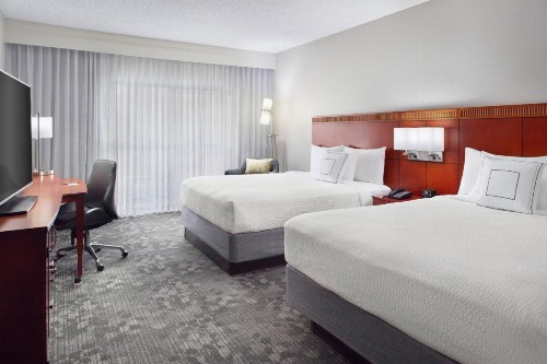 Courtyard by Marriott Perimeter Center - image 10