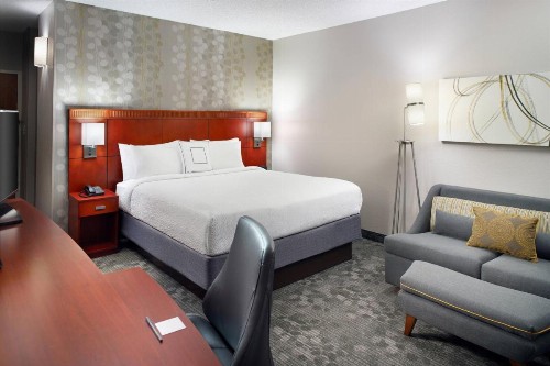 Courtyard by Marriott Perimeter Center - image 26