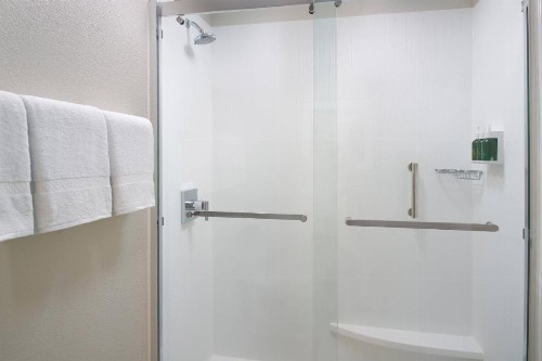 Courtyard by Marriott Perimeter Center - image 29