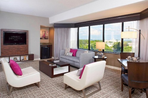 Renaissance Atlanta Waverly Hotel & Convention Center - image 3