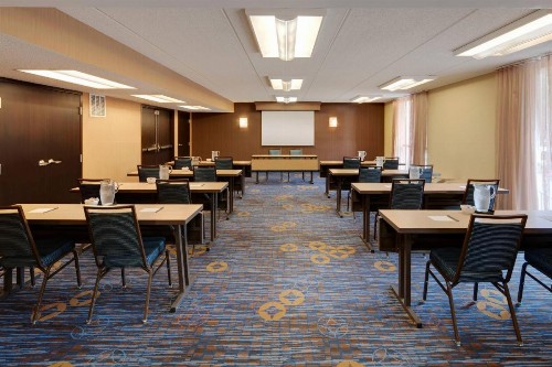 Courtyard by Marriott Atlanta Windy Hill/Ballpark - image 16