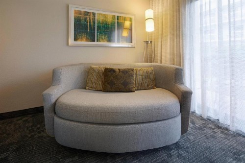 Courtyard by Marriott Atlanta Windy Hill/Ballpark - image 18