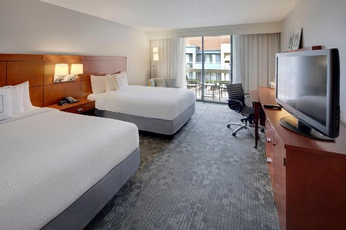 Courtyard by Marriott Atlanta Windy Hill/Ballpark - image 26