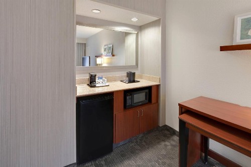 Courtyard by Marriott Atlanta Windy Hill/Ballpark - image 33