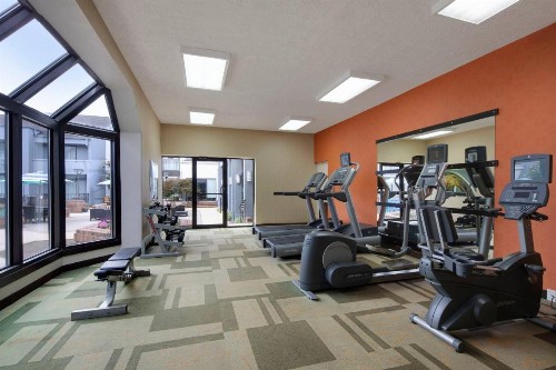 Courtyard by Marriott Atlanta Windy Hill/Ballpark - image 34