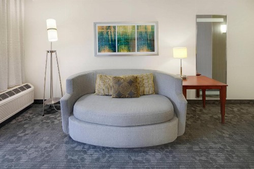 Courtyard by Marriott Atlanta Windy Hill/Ballpark - image 38