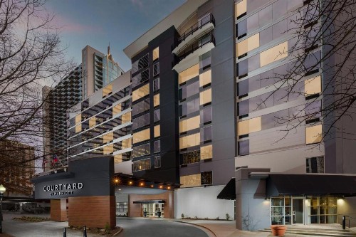 Courtyard by Marriott Atlanta Buckhead - image 2