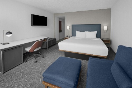 Courtyard by Marriott Atlanta Buckhead - image 23