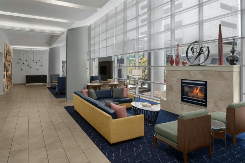 Courtyard by Marriott Atlanta Buckhead - image 5