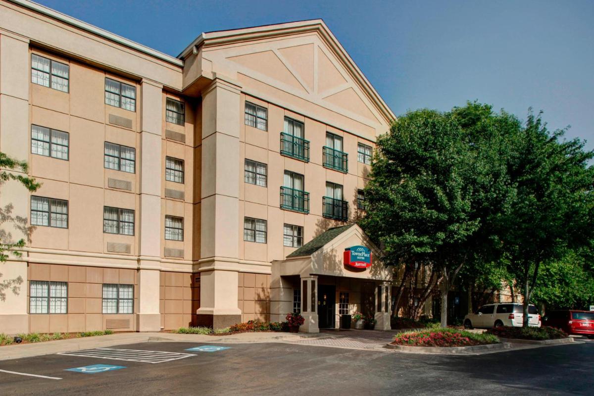 TownePlace Suites Atlanta Buckhead - image 3