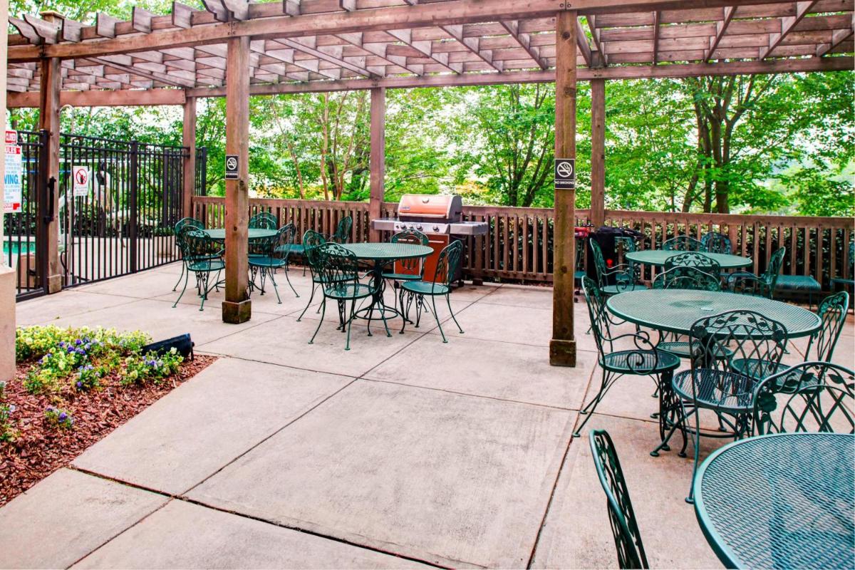 TownePlace Suites Atlanta Buckhead - image 4