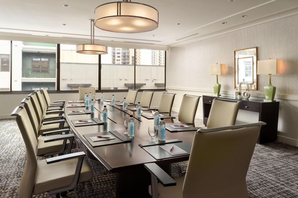 Atlanta Marriott Buckhead Hotel & Conference Center - image 6
