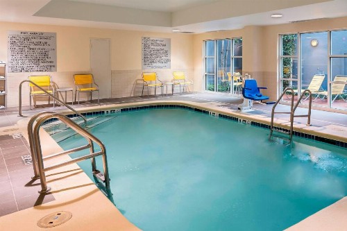 Fairfield Inn & Suites by Marriott Atlanta Buckhead - image 17