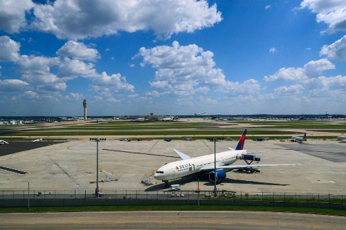 Renaissance Concourse Atlanta Airport Hotel - image 10