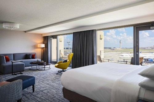 Renaissance Concourse Atlanta Airport Hotel - image 21