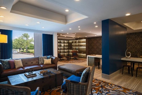 Renaissance Concourse Atlanta Airport Hotel - image 30