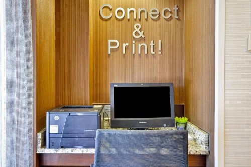 Fairfield Inn & Suites by Marriott Atlanta Vinings/Galleria - image 5