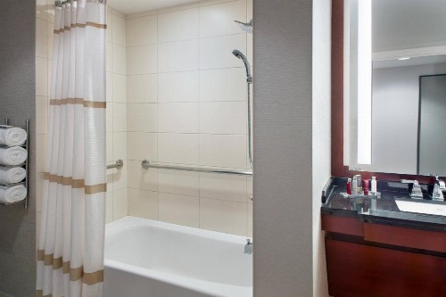 Atlanta Airport Marriott Gateway - image 19
