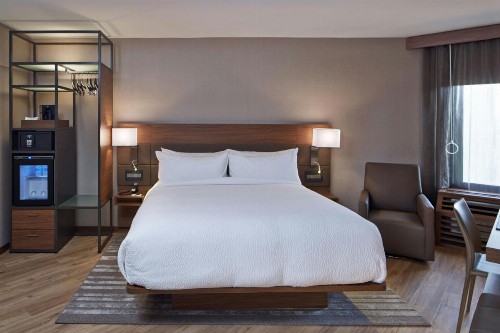 AC Hotel Atlanta Downtown - image 3